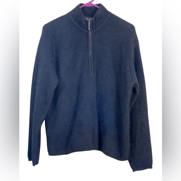 Rafaella angora/wool blend sweater. 1/4 zip, dolman sleeve. Size large GUC - Picture 6 of 9